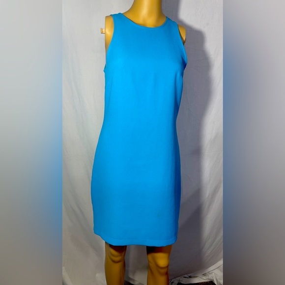 Everly Dress - Picture 3 of 4